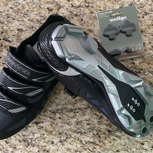 NWT Gavin Bike Clip-in Cycling Shoes with Wellgo Set 98A cleats